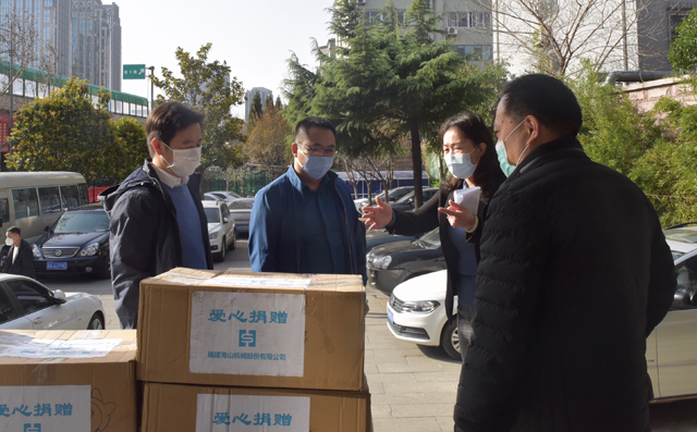 捐贈(zèng)濟(jì)南防疫物資，情暖環(huán)衛(wèi)工作人員